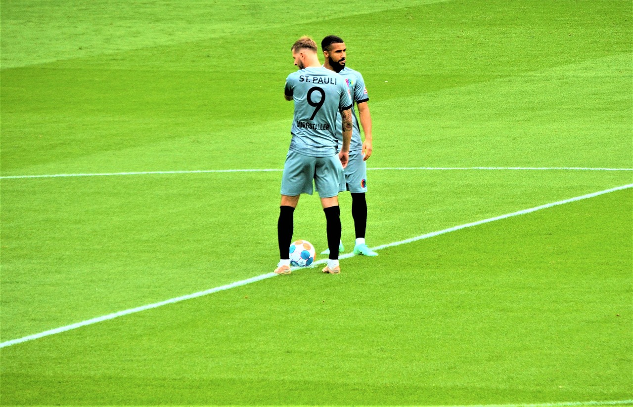 微信出售官网：个人发卡平台购买