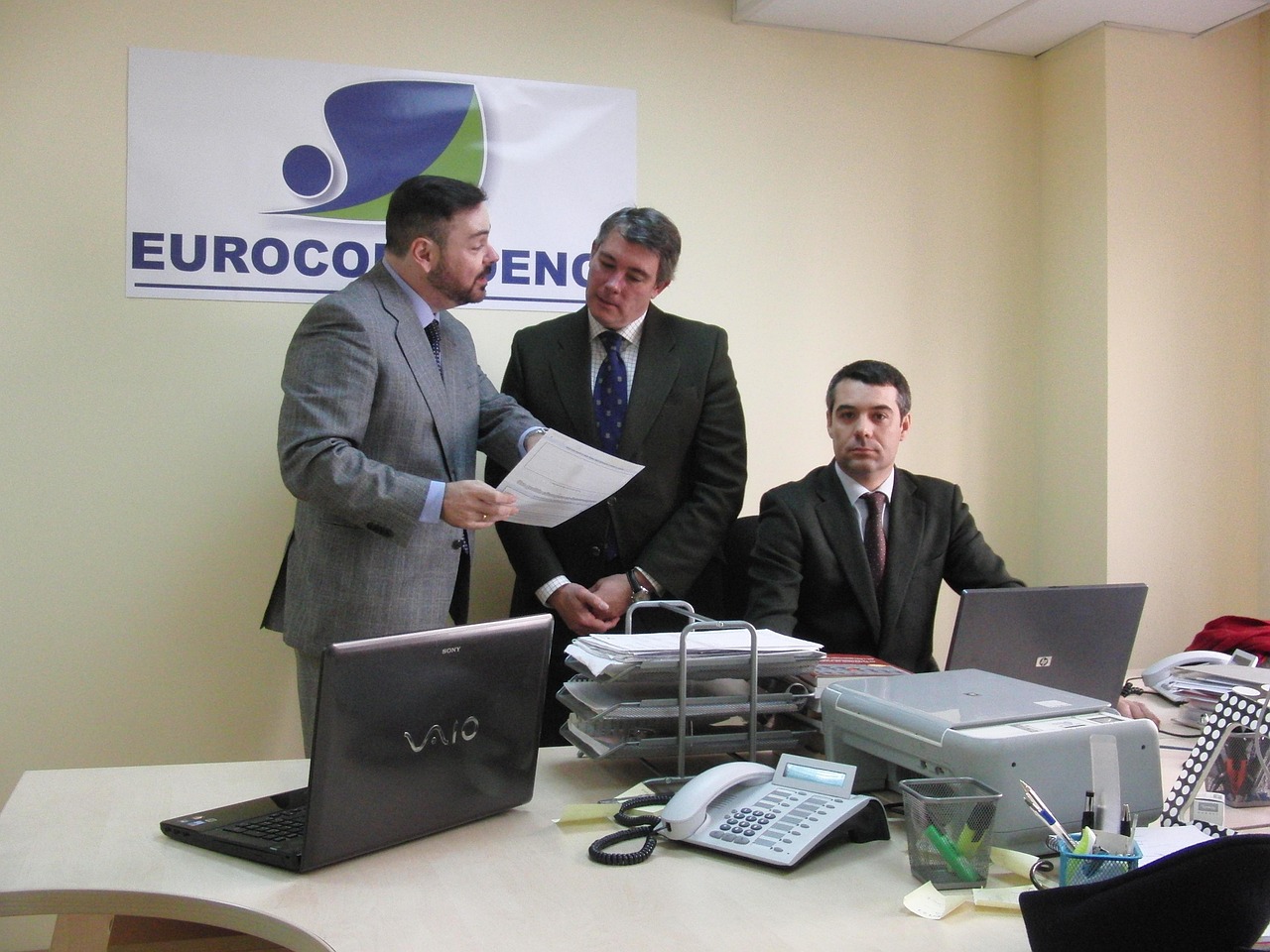 万国觉醒：注册港服苹果账号