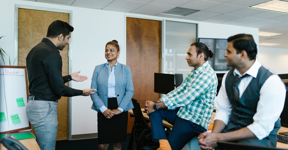 稳定的双语服务团队上家：新华证券代理平台